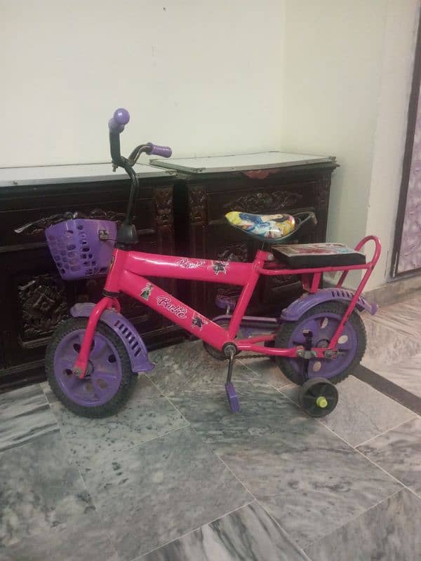 kids 2 bicycles for sale 0