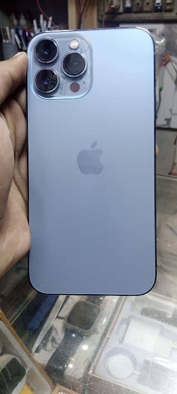 Iphone 13 pro max (factory unlock) 1