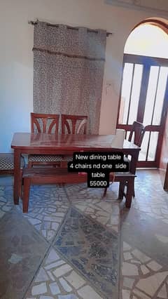 New dining table for sale