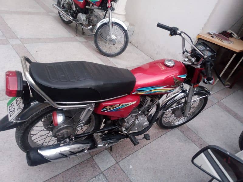 Honda 125 engine all ok ha 110000 price 2