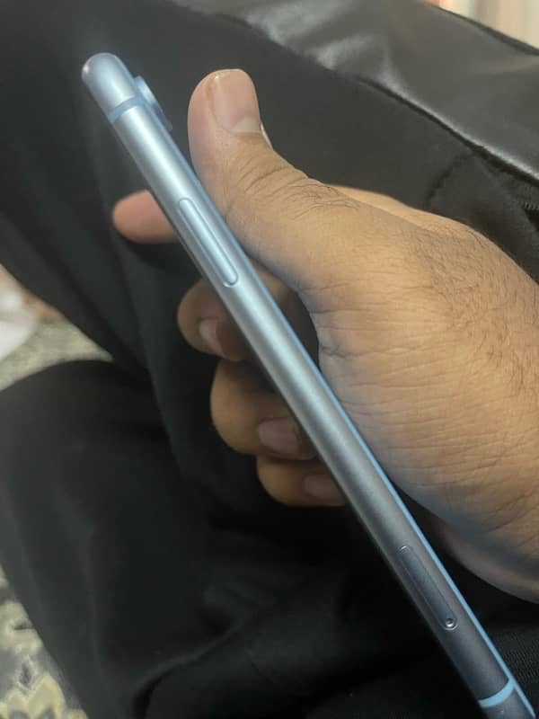 iphone XR 128gb non pta 1