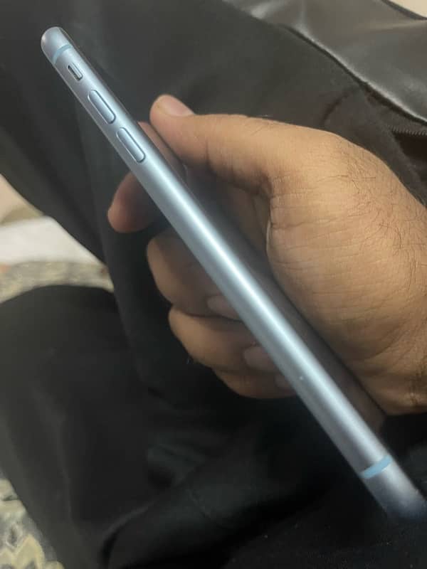 iphone XR 128gb non pta 3