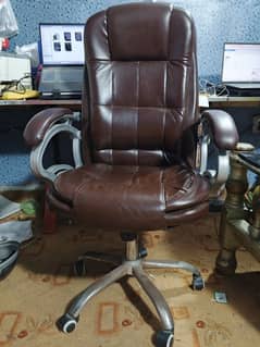 Office, shop & online work chair. Comfortable chair.