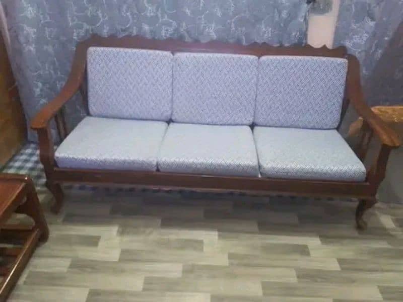 5 Seater Sofa Set Master Molty Foam very good Condition 03048360651 0