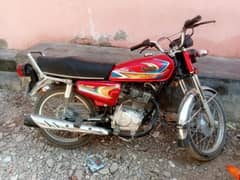 selling my united 125 full original neat and clean