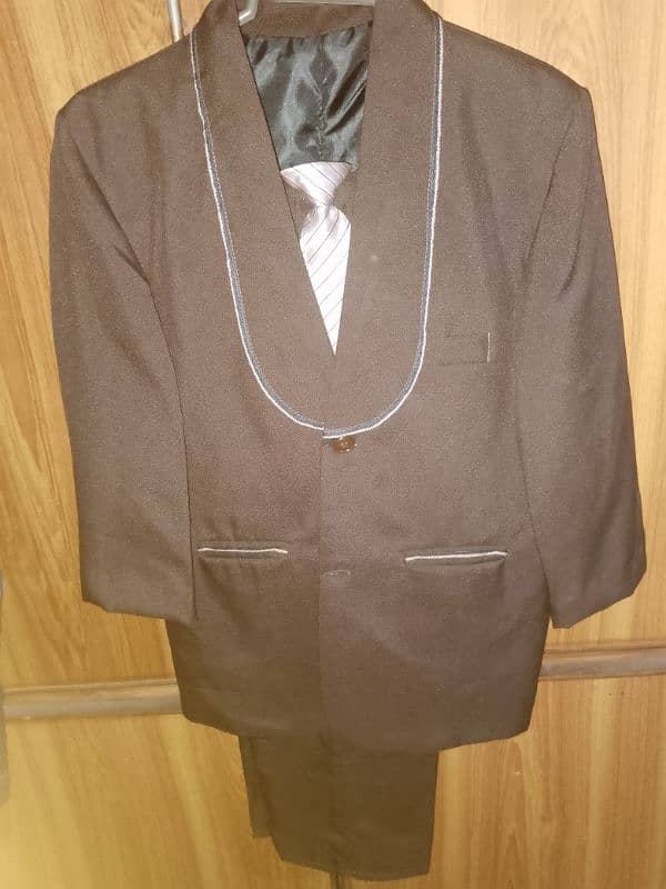 3 piece suit for boy 9,10 year old,26 size 8