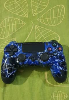 PS4 Controller