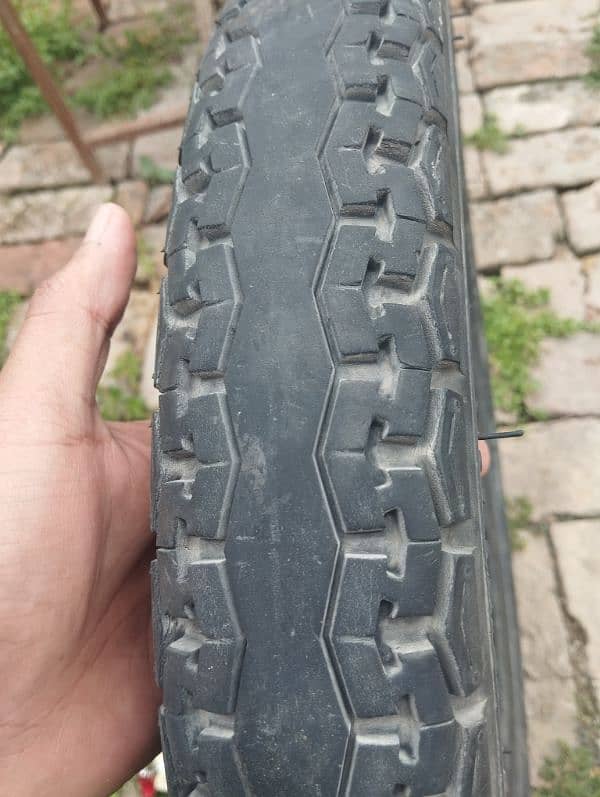 service Tyre 2