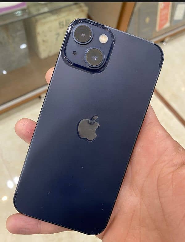 Apple Iphone 13 2