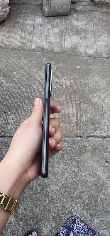 i am selling my phone Oppo a 95 9