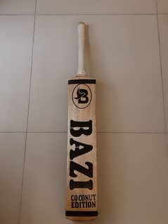 BAAZI COCONUT EDITION CRICKET BAT.