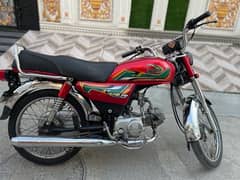 United 70cc total original parts apny he abi tak lagy ha