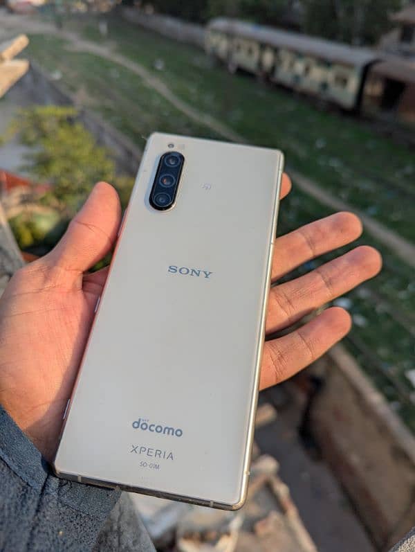 Sony xperia 5 Mark 1 0