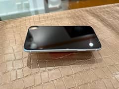 iPhone 11 64GB NON PTA in white