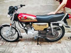 Honda 125 Gold Edition