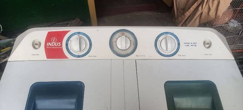 Indus washing machine with spinner 7