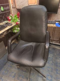 computer chair office chair Executive chair condition Good