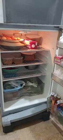 DAWLANCE FRIDGE FOR SALE