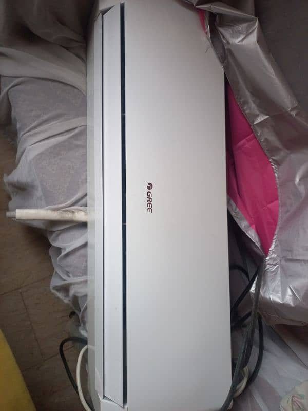 Gree AC 1.5 TON inverter 2