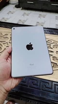 I pad mini 4 urgent sale