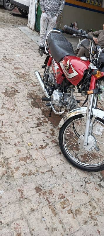 Honda CD70 2024 Model Punjab Registered 2