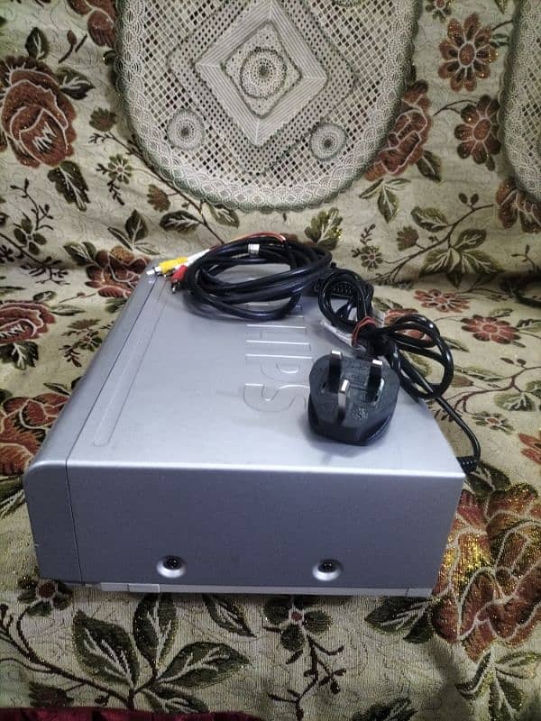 Phillips VCR Full working condition New 7