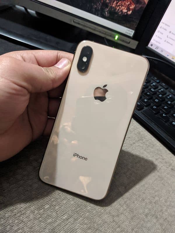 iPhone XS 64gb 6