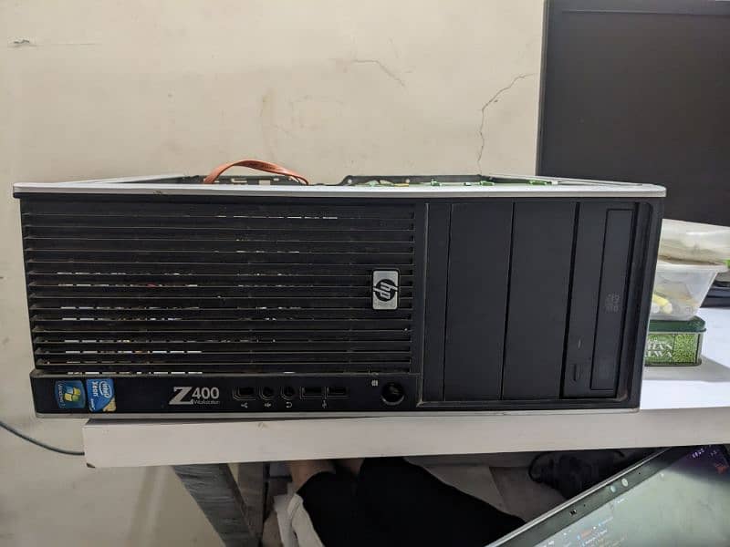 HP z400 Xeon w3680 0