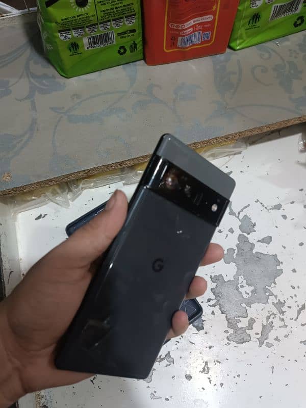 Google Pixel 6 Pro Display line and Camera Dot 6