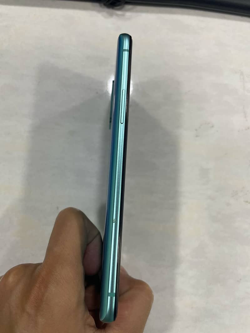 One Plus 8T 5