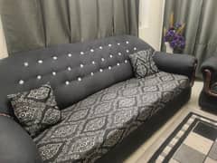 5 seater sofa set with cushions