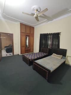 Furnish room available in G11/1 for Male