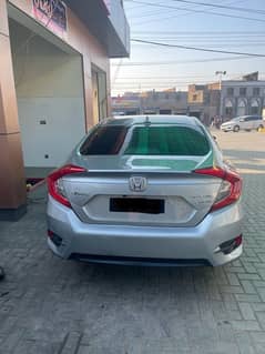 Honda Civic Oriel 2018