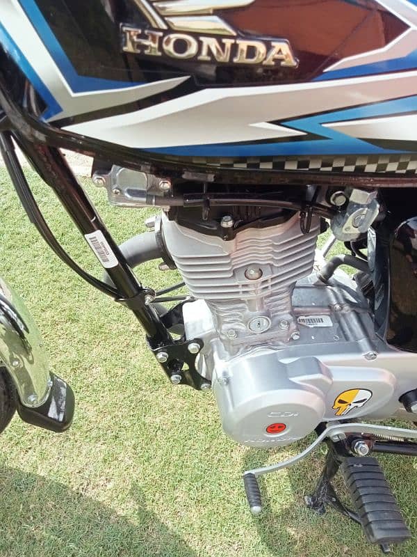 HONDA 125 Model 2025 Applied for 10