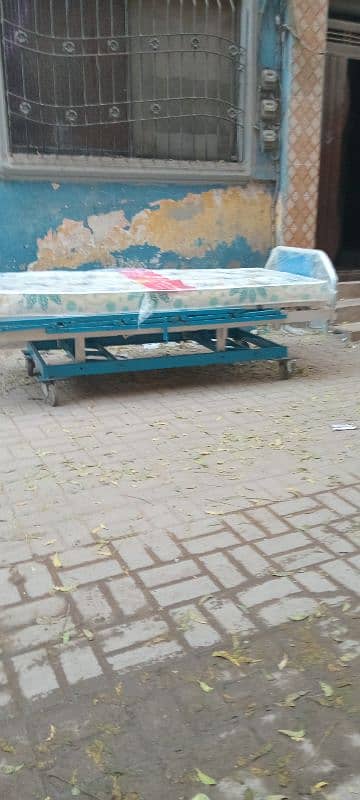 patient bed with mattress 0