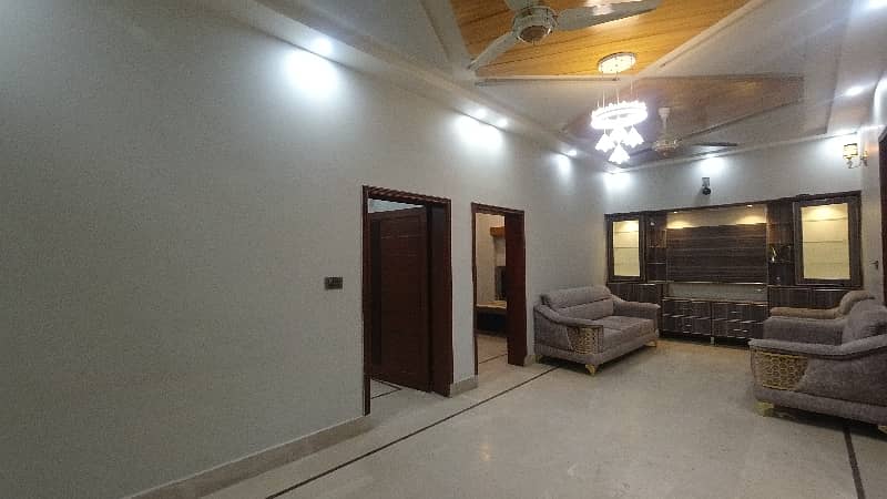 Ideally Located House Of 6 Marla Is Available For Sale In Lahore 4