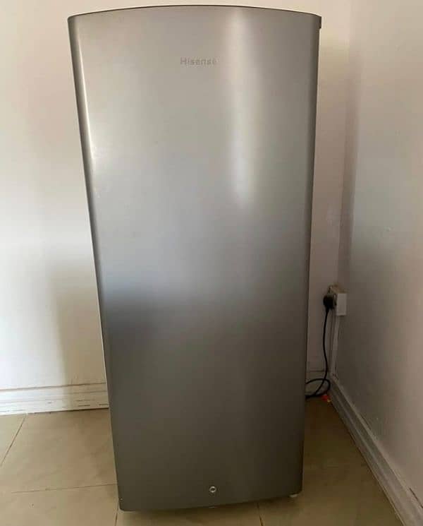 Hisense refrigerator ( small size) 1