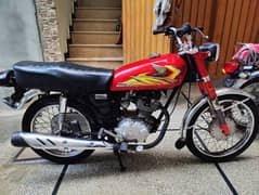 Honda CG125 14 model Excellent Condition. . .