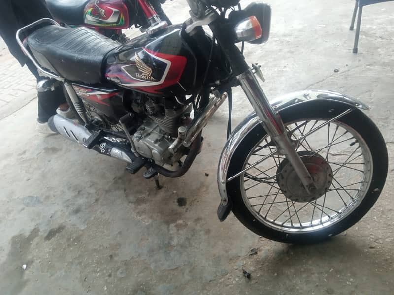 Honda 125 , 2017 model , Rawalpindi number 1