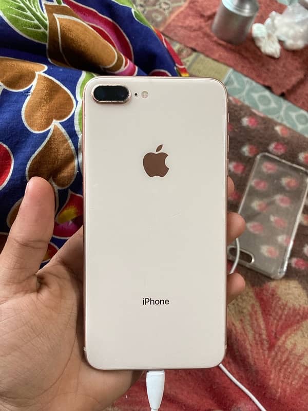 iPhone 8 plus 1