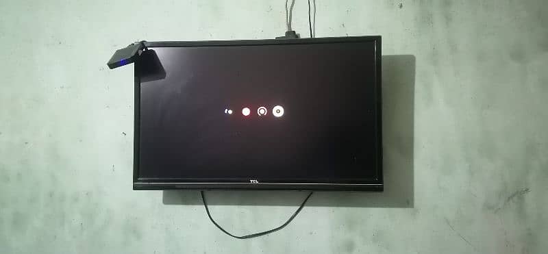 TCL led 32inch with android box 0