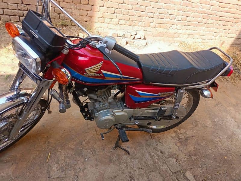 Honda 125 for sale model 2008 WhatsApp 03282741035 1