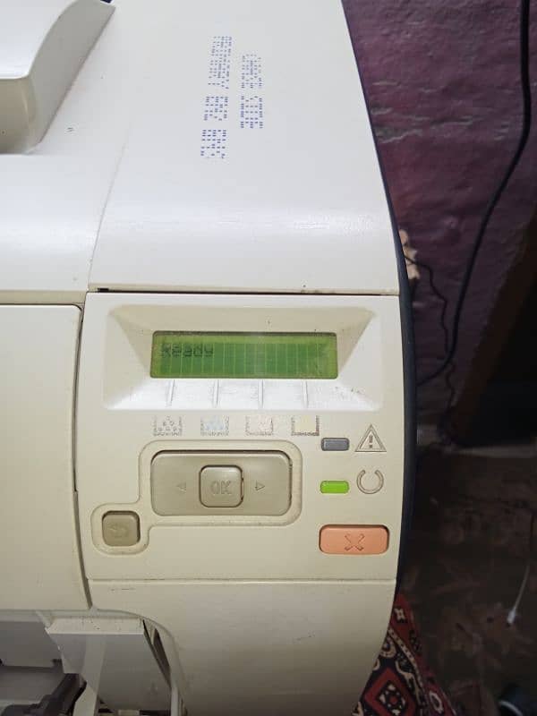 HP Color LaserJet CP2025 4