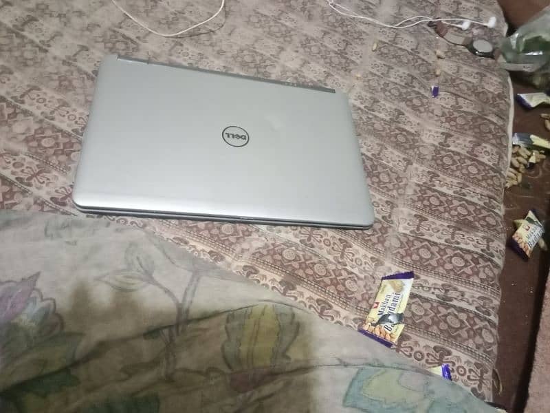 sale laptop 3