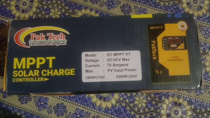 PAK Tech 12/24v  hybrid MPPT Solar  charge controller 70A with box 4