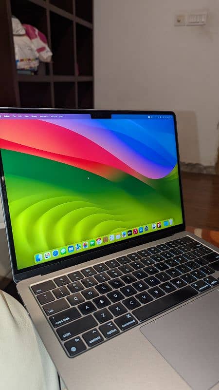 macbook air M2 1