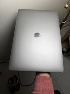 MacBook