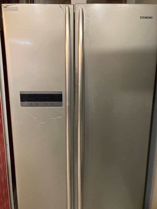 Siemens double door fridge 0