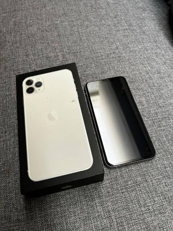 iphone 11 pro max dual PTA Approved 0