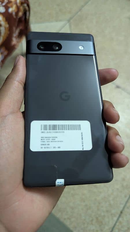 Google pixel 7a  10/10 scratch less 1